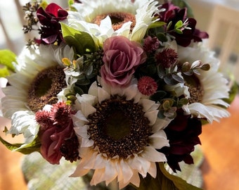 Sunflower Arrangement, Artificial Flower Centerpiece, Flower Arrangement, Sunflowers, Eucalyptus, Home Decor, Sunflower Decor