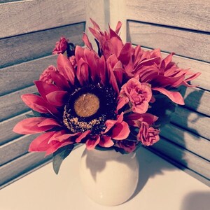 Mini Sunflower Centerpiece, Farmhouse Centerpiece, flower Arrangement, Centerpiece, Sunflower Decor, Sunflowers, Ceramic vase