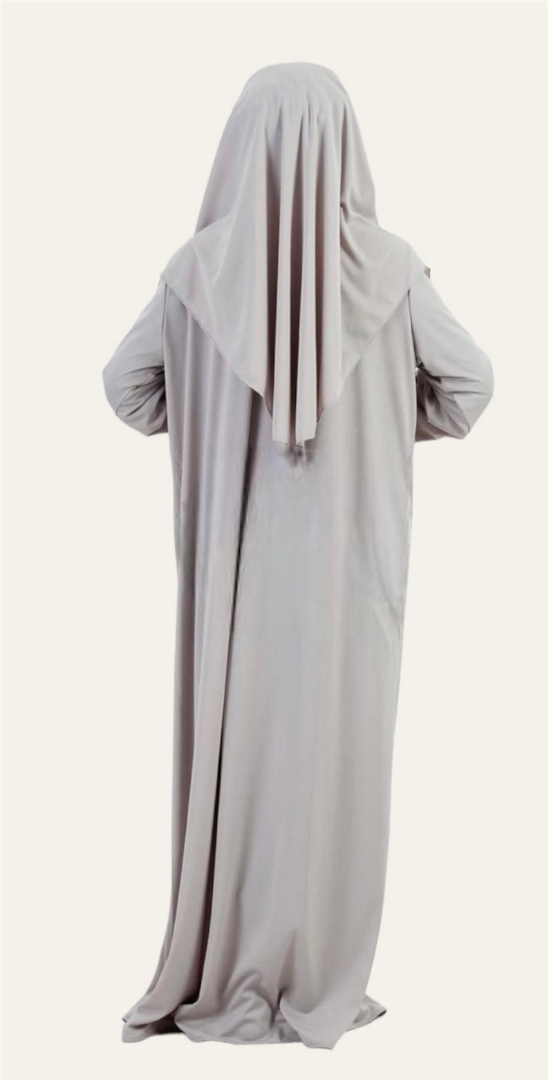 Women's prayer dress image 4