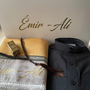 Coffret cadeau enfant musulman - Mon tapis de prière - Al Emad – My Qamis  Homme