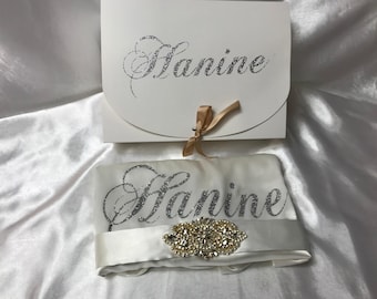 Kimono/peignoir en satin personnalisés team bride/cadeau témoin/personnalisation robe demoiselle d'honneur/cadeaux de noël/robe mariée