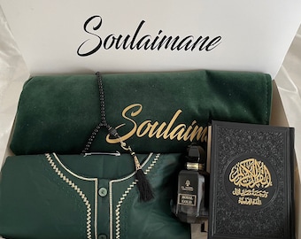 Coffret de prière personnalisé homme lCoffret cadeau musulman avec tapis de prière personnalisé | chapelet | Qamis, musc  |  cadeau musulman