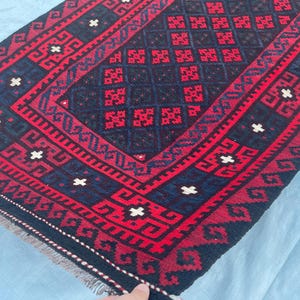 Roter Geometrischer Teppich 100x200 cm Traditioneller Afghanischer Teppich - Maimana Pflanzenteppich 100x200 cm - Rauten Muster - Wohnzimmer - Kinder