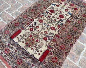 FREE SHIPPING 3x5 Beige Antique 1960s Handmade Worn Baluch Rug - Low Pile Afghan Vintage Tribal Floral Rug - Wall Hanging Rug 2.11x5.2 ft
