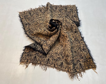 2.8x4 ft Rustic Woven Shawl - Table Cloth Throw Shawl - Home Decor Farmhouse Antique Handcrafted Shawl - Rare Paisley Made In Kashmir Shawl