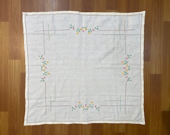 2.5x2.7 ft Classic Cross Stitch Crochet Tablecloth - Ivory Linen Tablecloth with Crochet Lace - European Arts and Crafts - Farmhouse Decor