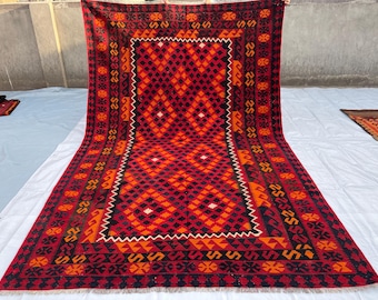 6x9 - 7x10 FT Rugs