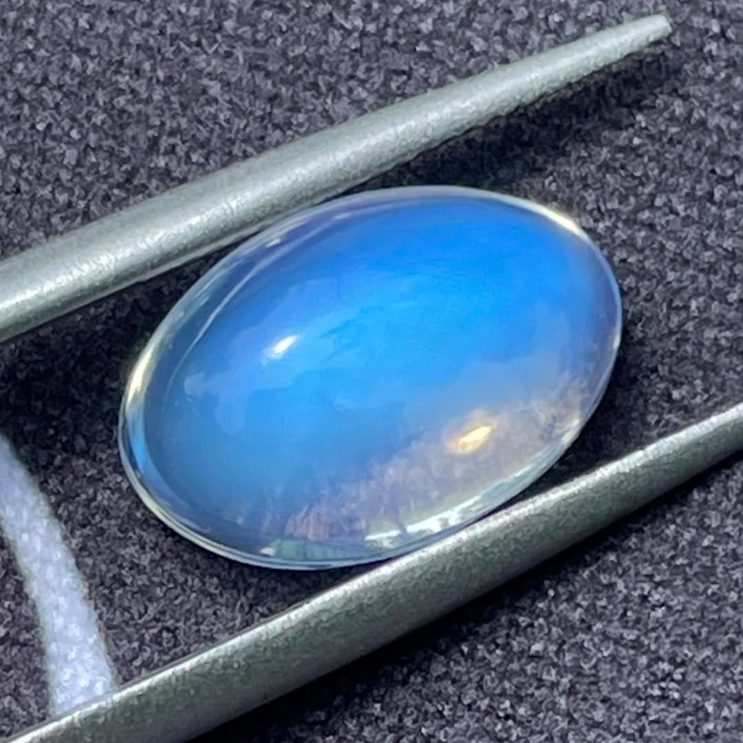 Ceylon Premium Royal Blue Sheen Moonstone Real Genuine Sri Lankan Earth