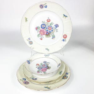 Tk Thun Tjeckoslovakien Blom- och fjärilstallrikar med korgflätad kant, set om 6