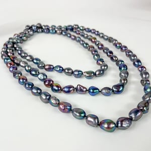 Long Peacock Baroque Pearl Knotted Necklace 31 Iridescent Multicolor Jewelry For Women