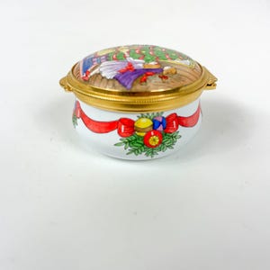 Staffordshire Enamels Hand-Painted Christmas 1993 Hinged Trinket Box