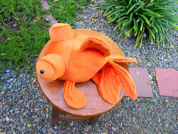 Small Plush Orange Telescope Eye Goldfish Plush Animal Fish -  Canada