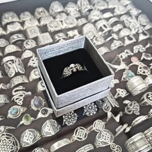 Mini winged skull ring image 3