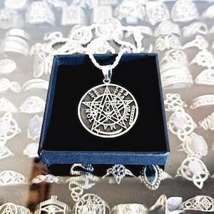 Colgante Tetragrammaton en plata de ley 925 / Sterling Silver Tetragranmaton Pendant