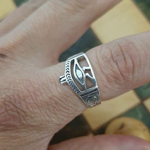 Eye of Horus Ring 3