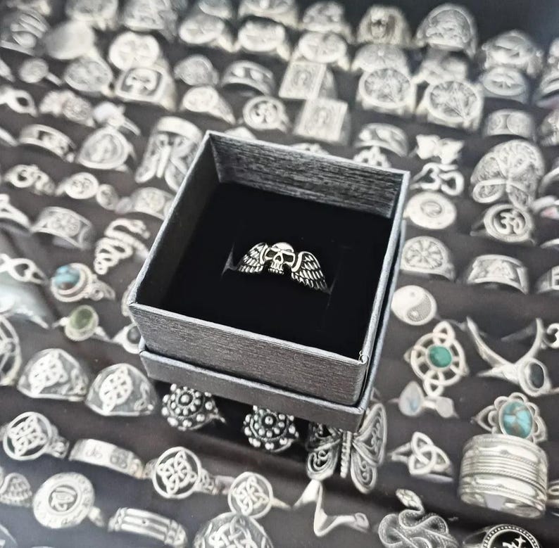 Mini winged skull ring image 5