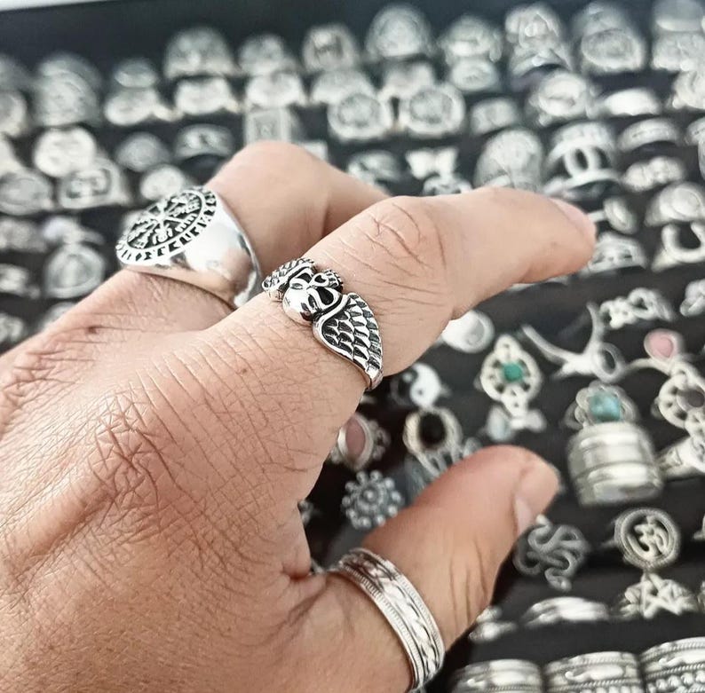 Mini winged skull ring image 6