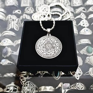 Colgante Siete Arcángeles fabricado en plata de ley 925/ Sterling Silver Seven Archangels Pendant
