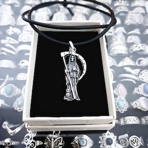925 Sterling Silver Santa Muerte Pendant. Santa Muerte Sterling Silver Pendant.