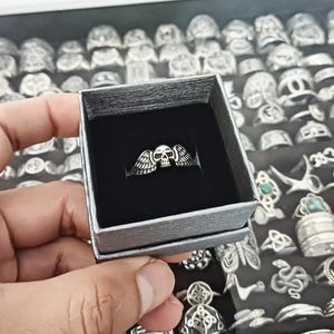 Mini winged skull ring image 4