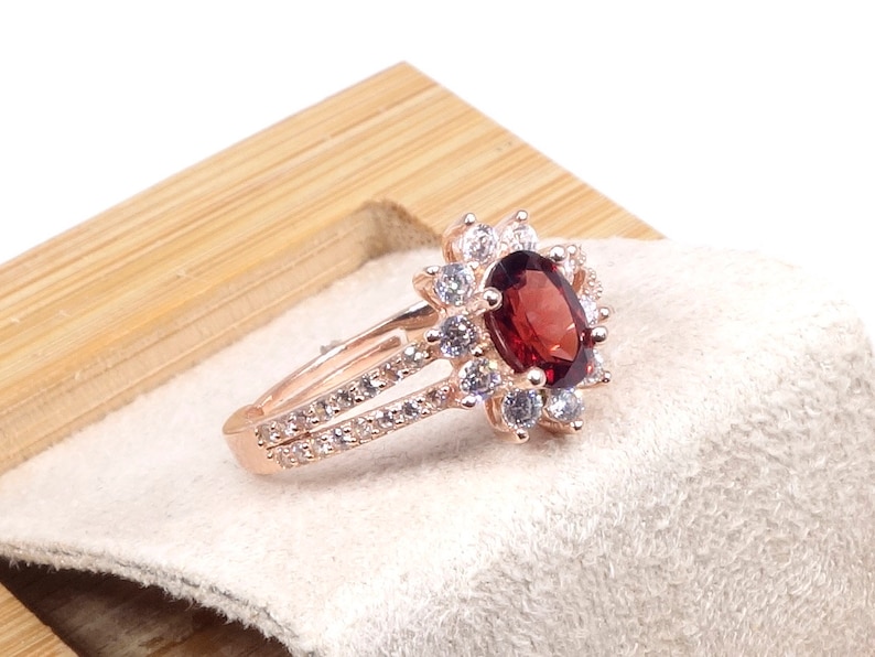 Adjustable Ring 925 Sterling Silver Ring With 5*7mm Natural Gemstone Garnet RoseWhite Gold Plated