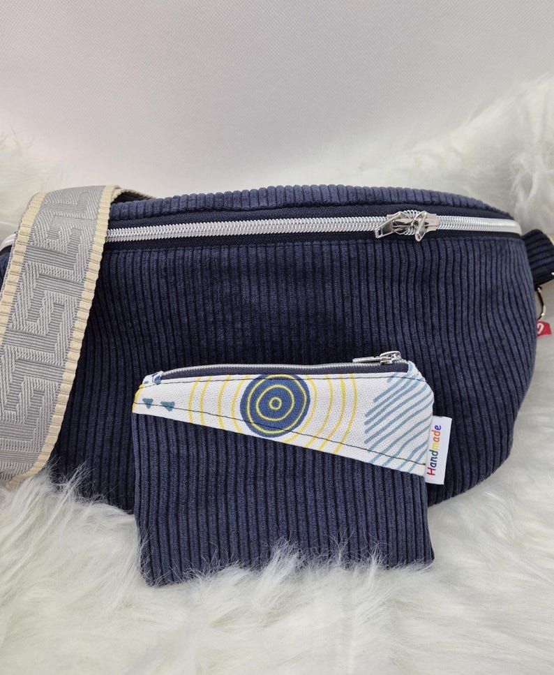 Waist bag/hip bag, high-quality corduroy, crossbody bag, handmade, blue, shoulder bag, birthday bag for women, daughters, girls, Mother's Day, large Groß + Schlüsselta.