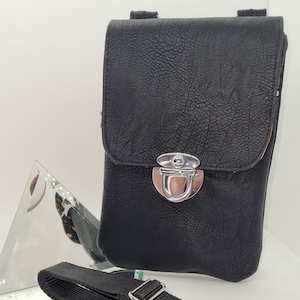 Handytasche zum Umhängen / Handyumhängetasche / vegan  Größe   23cm x 16xm x 1xm