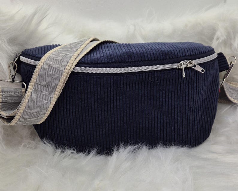 Waist bag/hip bag, high-quality corduroy, crossbody bag, handmade, blue, shoulder bag, birthday bag for women, daughters, girls, Mother's Day, large Große Boombag