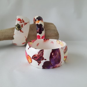 Pulsera Vintage Grande Rosa.Pulseras vintage impresionantemente alegres con flores y mariposas!!