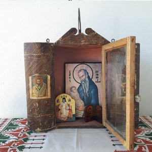Home Iconostasis Αntique Greek Eikonostasi 1950,Place of Religious Prayer from the Middle of the 19th Century,Rare find
