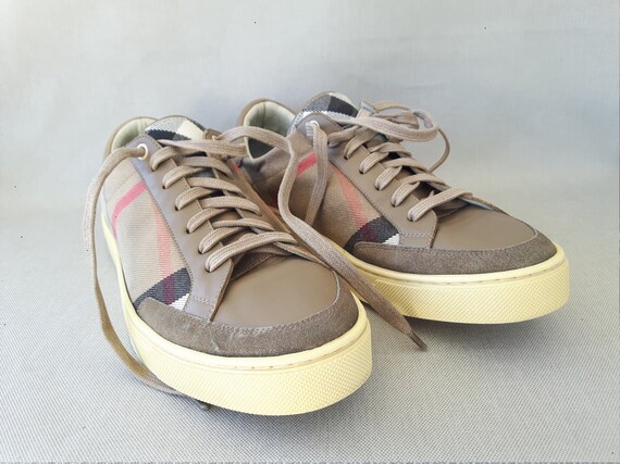 Vintage Men's Burberry Shoes.