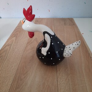 Another funny ceramic chicken