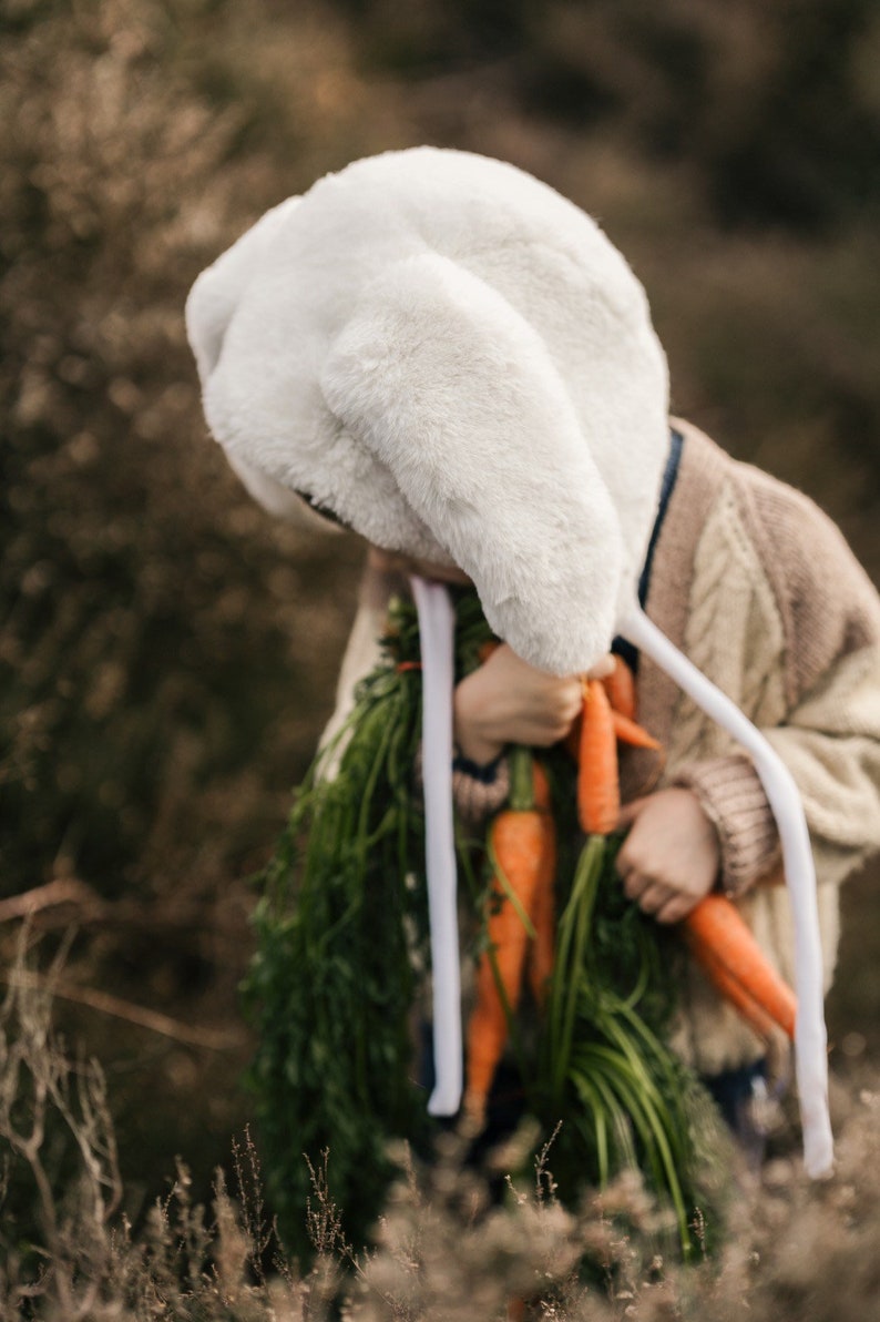 Bunny bonnet image 6