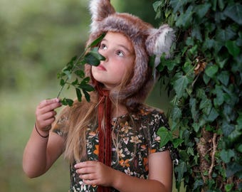 Costume in stile volpe, cappello e coda