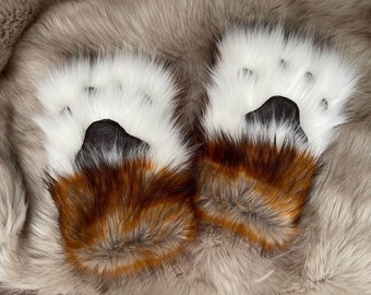 Fingerless fox paws