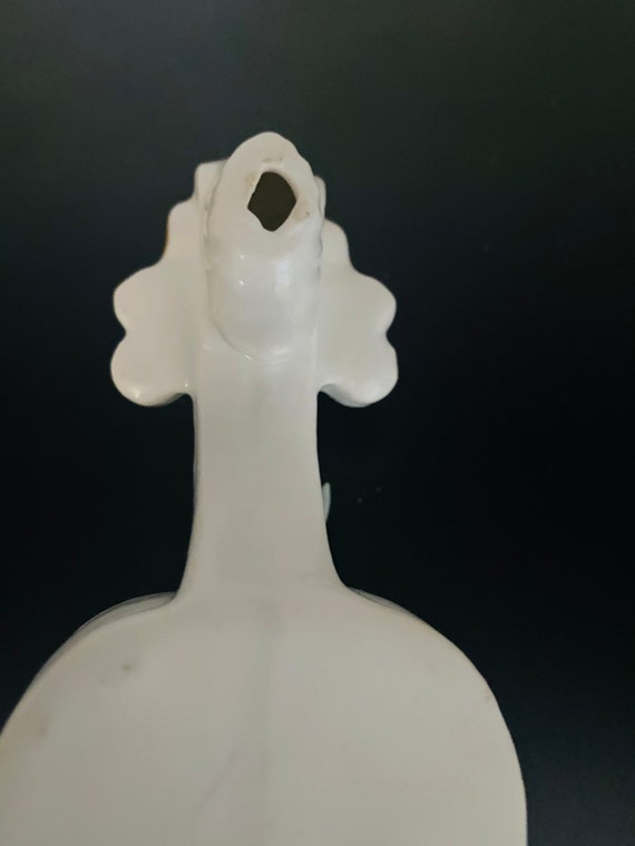 Collectible Japan 1940’s White Porcelain Violin T… - image 8