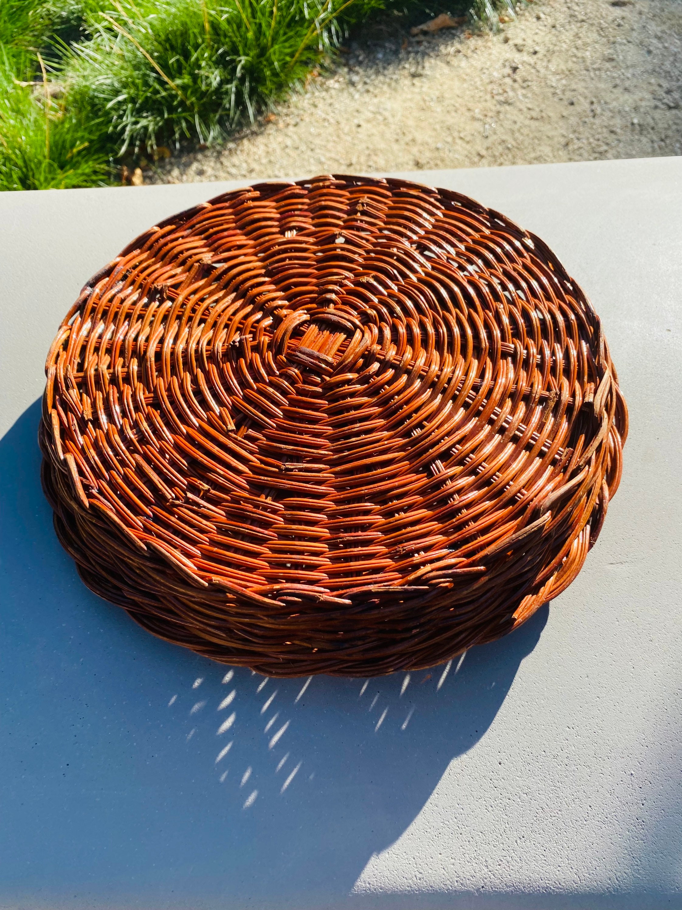 Vintage Brown Wicker Braided Round Pie Plate Holder Table Etsy