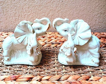Ensemble de deux éléphants vintage en porcelaine à finitions dorées avec leur bébé veau, statue, figurines, serre-livres, grand