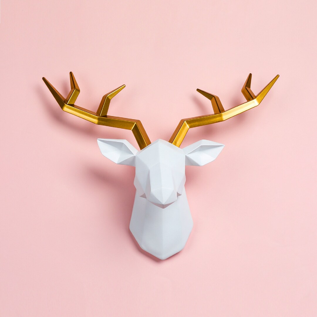 Deer Head Decorative Figures Home Decoration Accessories Animal Sculpture Art for Wall Living