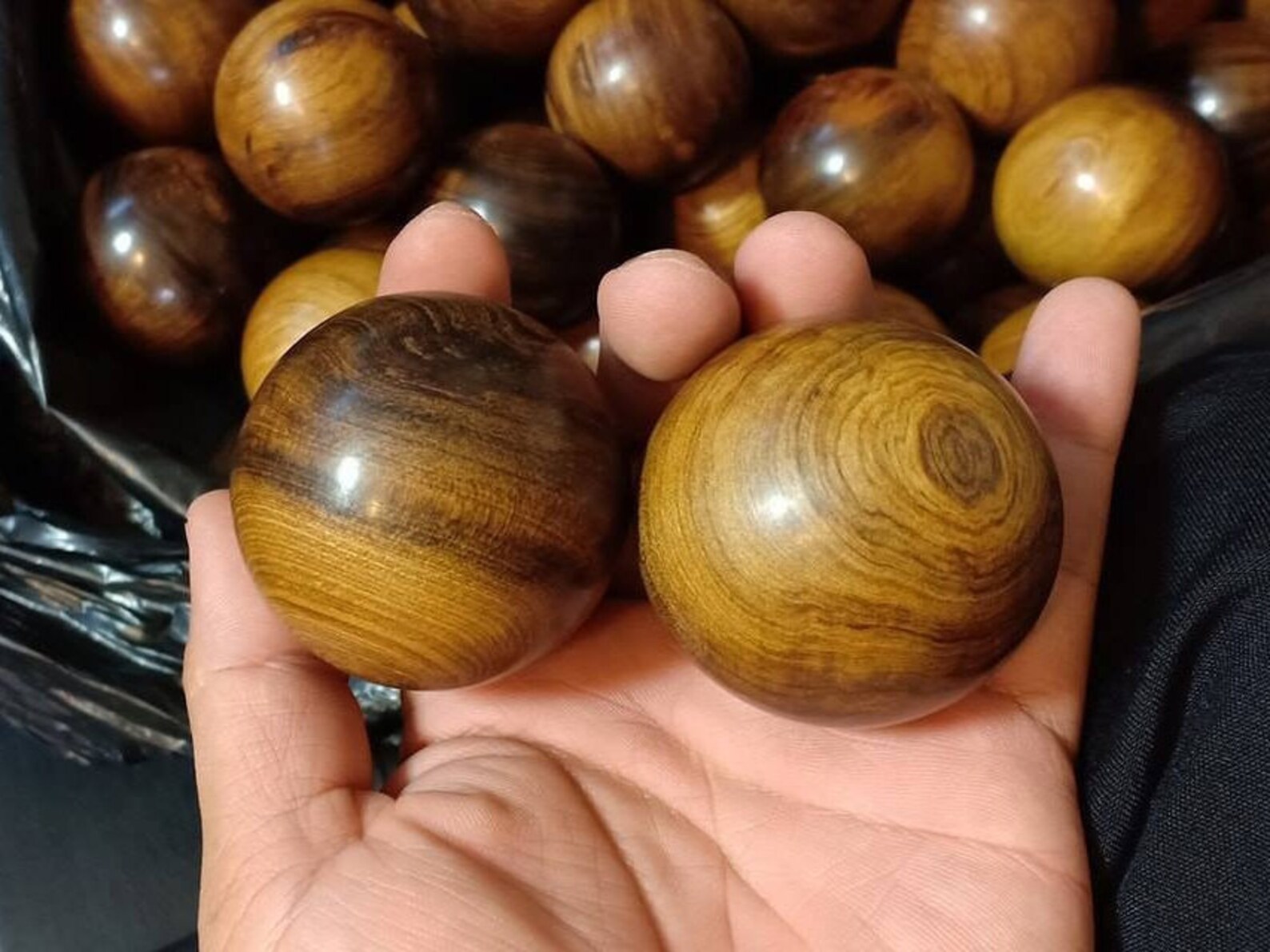 2 Wooden Marbles Relaxing Wood Grain Handrolled Wood Grain Etsy