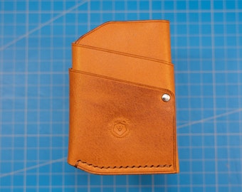 Cartera vertical de cuero hecha a mano: tarjetero minimalista y delgado