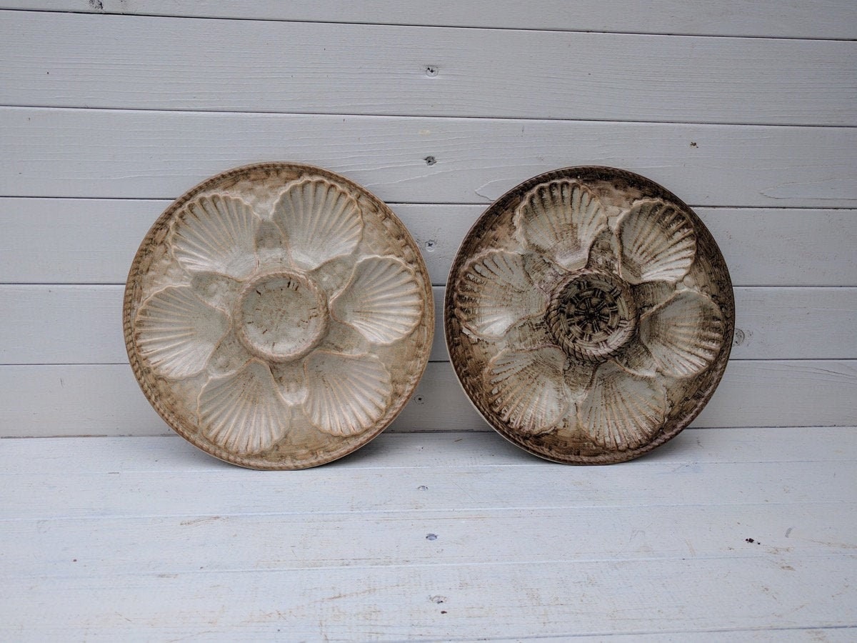 Assiette à Huîtres, Chantilly, Français Millésimés, 2 Disponibles