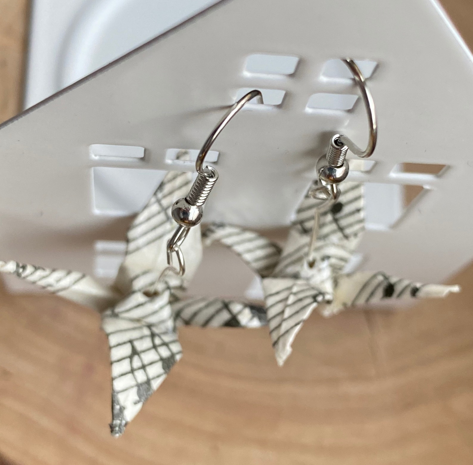 Ohrringe Origami Kranich aus Notenpapier klein Etsy