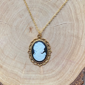 Necklace gem cameo cabochon Victorian