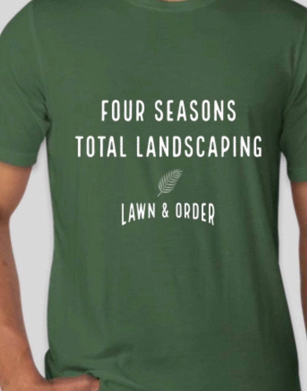 Four Seasons Landscaping Maglietta Uomo Con Bandiera USA - Blu Navy Taglia S
