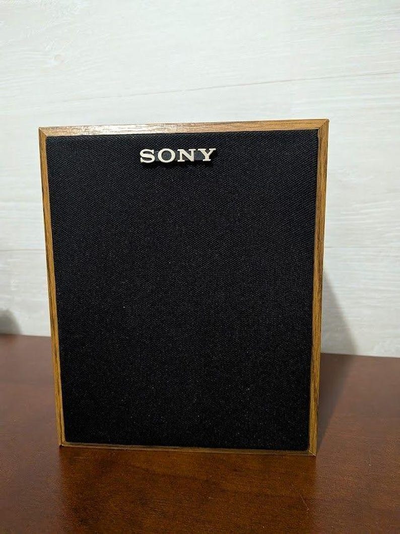 Vintage UNTESTED SONY SS-U21 Speaker System 8 Ohm 40W Wood Grain image 1