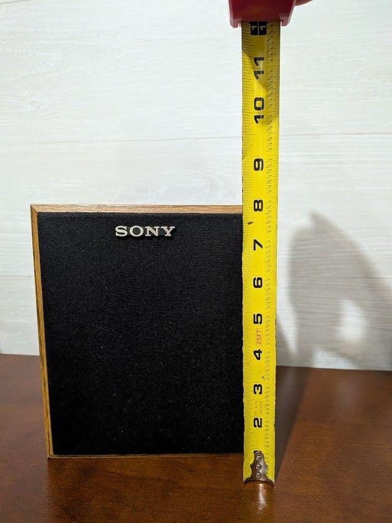 Vintage UNTESTED SONY SS-U21 Speaker System 8 Ohm 40W Wood Grain image 2