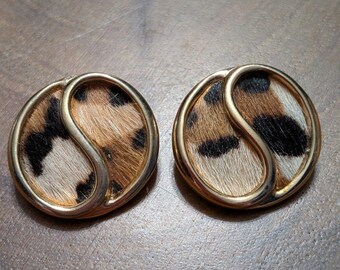 VINTAGE Bergere Clip-On Earrings Calico Cow Hair YIN-YANG Gold Tone 80s