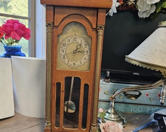 Vintage small grandfather clock. Working.