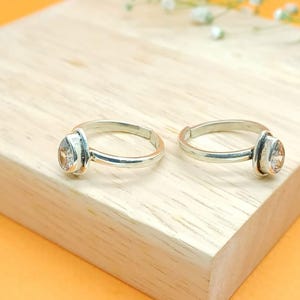 White Teardrop CZ Toe Rings in 925 Sterling Silver – Adjustable Dainty Summer Jewelry | Handmade Elegant Gift for Her – Gemtastic